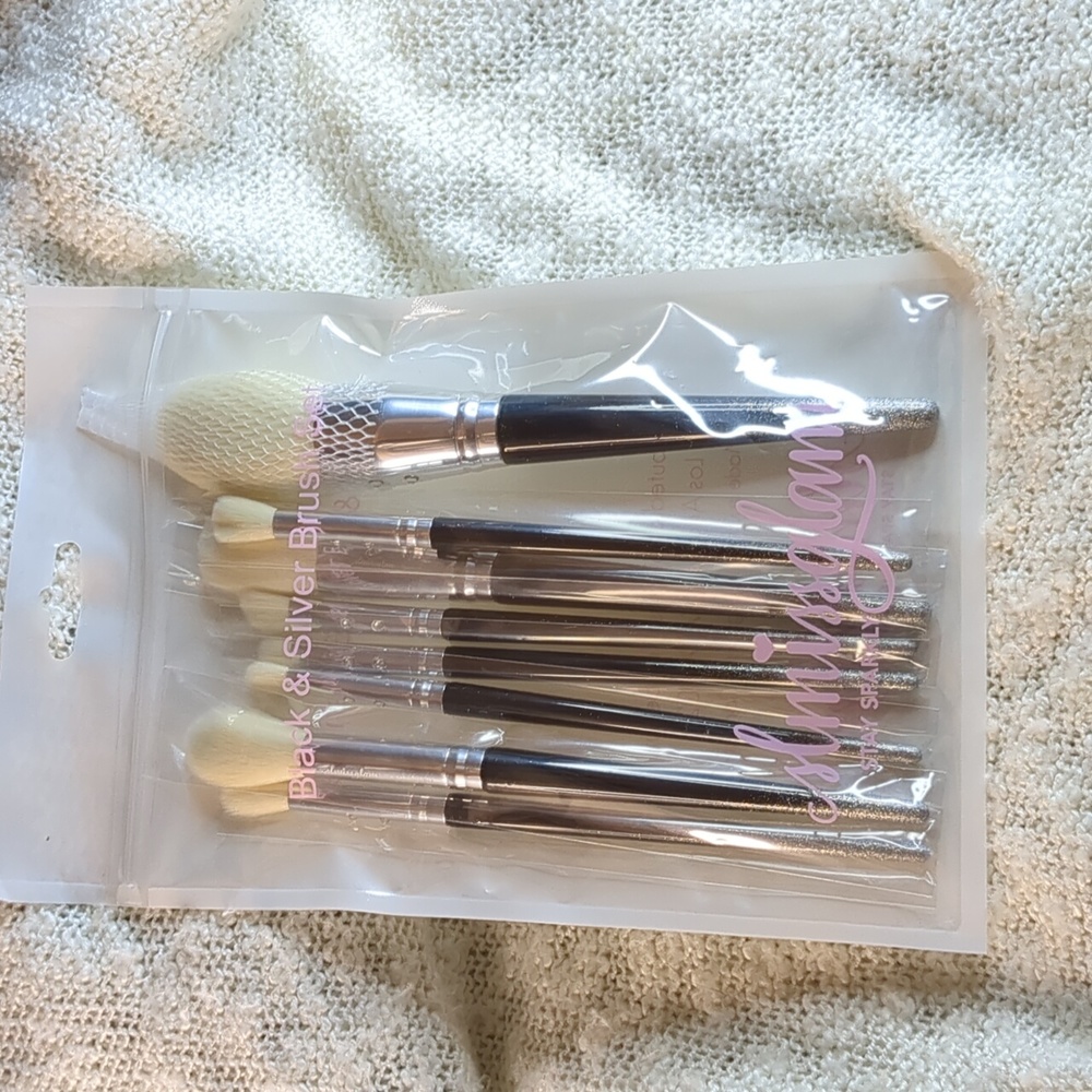 SLMISSGLAM Black & Silver Brush Set 8 items